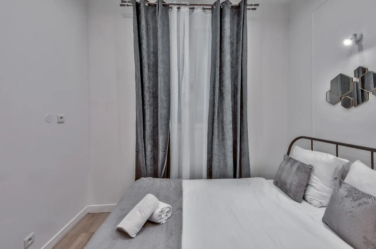 35 - Luxury Flat Grands Boulevards Paris Apartment