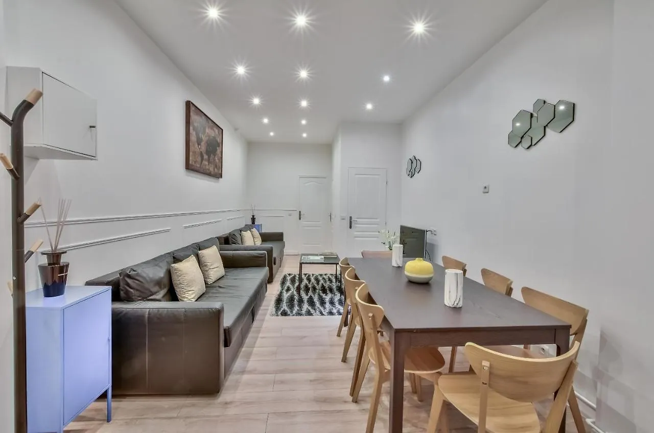 35 - Luxury Flat Grands Boulevards location